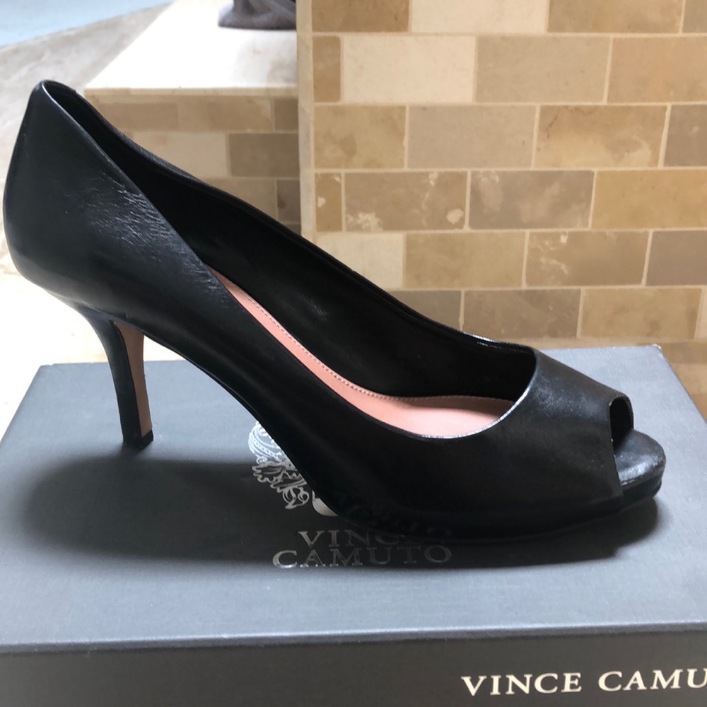 Vince Camino peep toe heels!